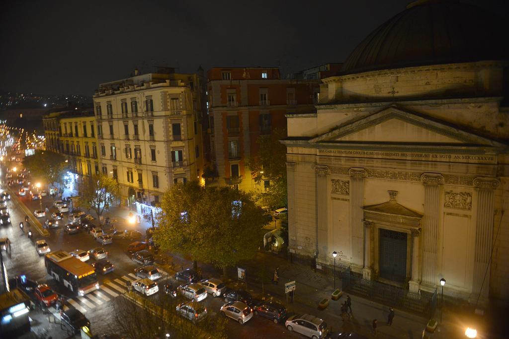 B&B Cuore Di Napoli المظهر الخارجي الصورة